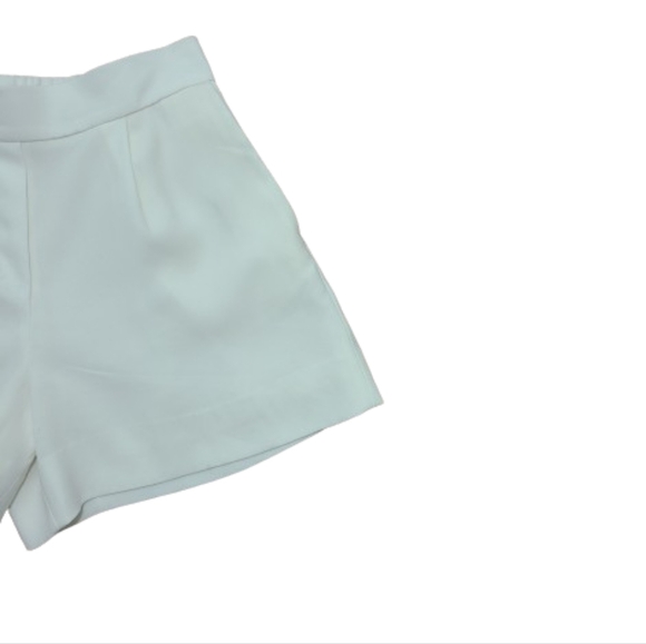 Aritzia Babaton Cohen Cream Pleated High Waisted Shorts Women's Size 0 - Picture 6 of 16